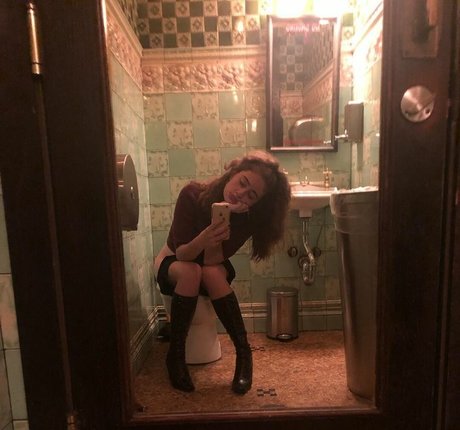 毛深いアジア人オンリーファンズ アダルト無料 写真