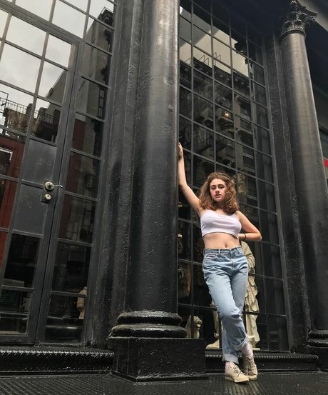 Rachel Sennott 素敵なポルノスター 写真