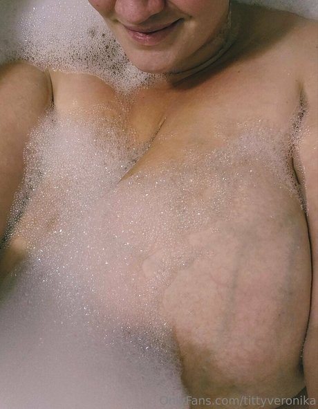 Veronika Jurisova 美しいモデル 画像