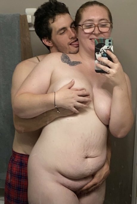 pr3ttyandpr3gnant ホットスター 画像