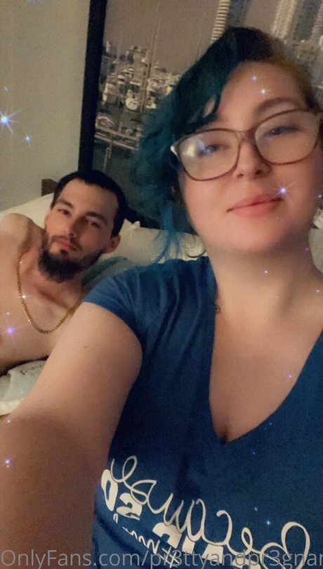 ロシアのお母さんOnlyFans HD 写真