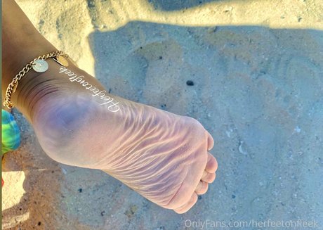 herfeetonfleek_ 最高のモデル 画像