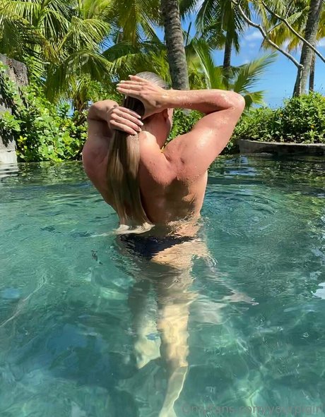 Denise Herber 無料スター ギャラリー