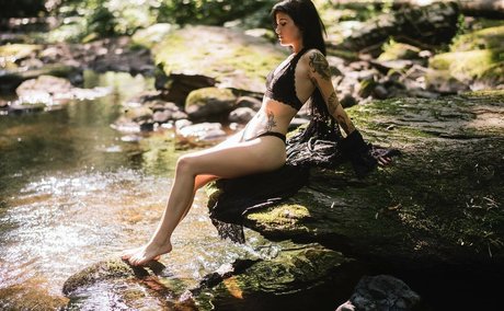 Elektra Kirby ホット女優 アーカイブ