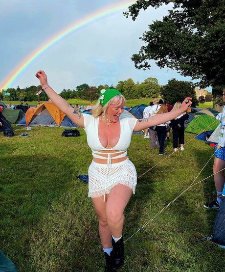 Camsreb HDポルノスター 写真