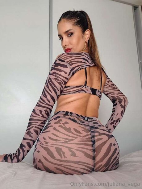 ティーンシーメールオンリーファンズ エロ 画像