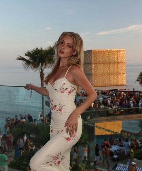 濡れたパンティーOnlyFans ポルノ 写真