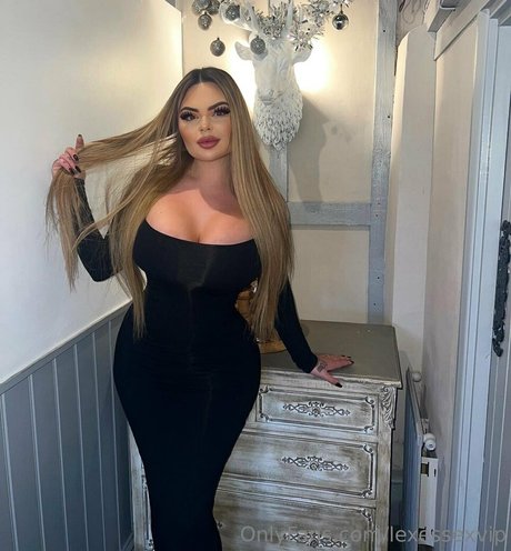 lexie vip x 美しいスター 画像