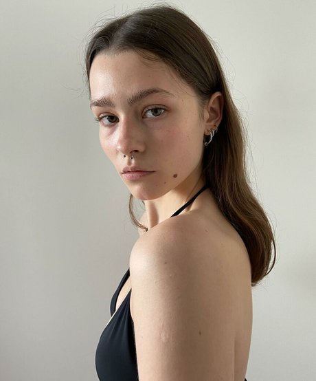 evgenianirka 独占モデル アーカイブ