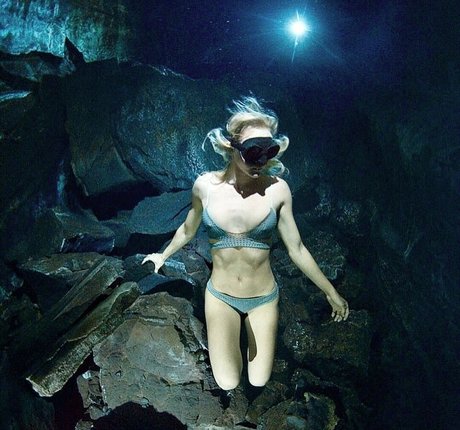 大きな乳首オンリーファンズ xxx 写真