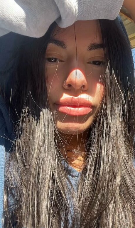 madiprivate エロティック女優 写真