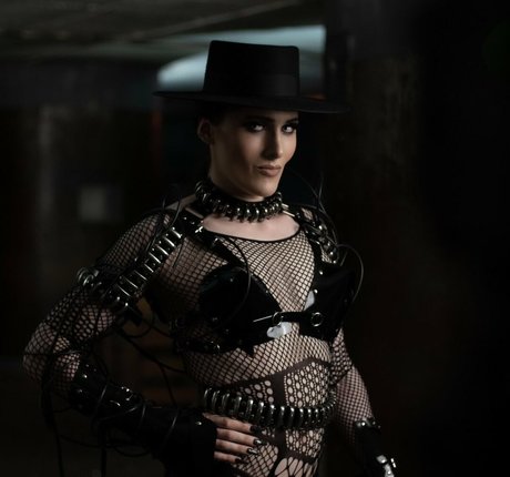 ヌード 屋外 OnlyFans ホット ギャラリー