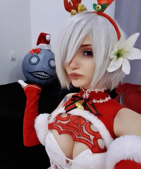 ボールズオンリーファンズ 無料 写真