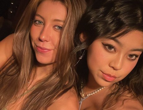 Wen Ding 美しいスター ギャラリー