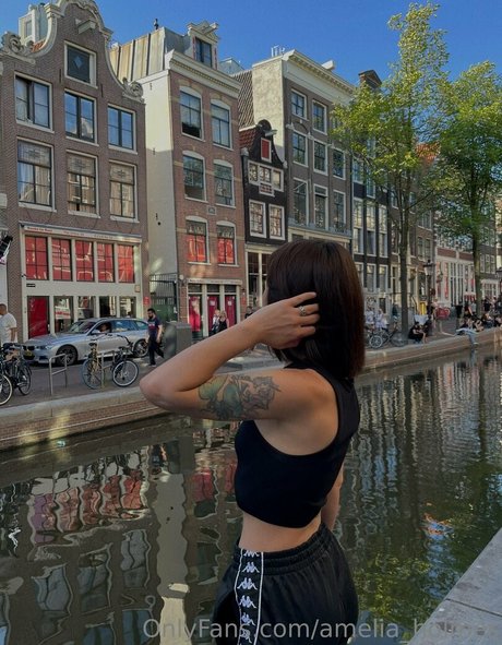 amelia holmes エロティックなポルノスター ギャラリー