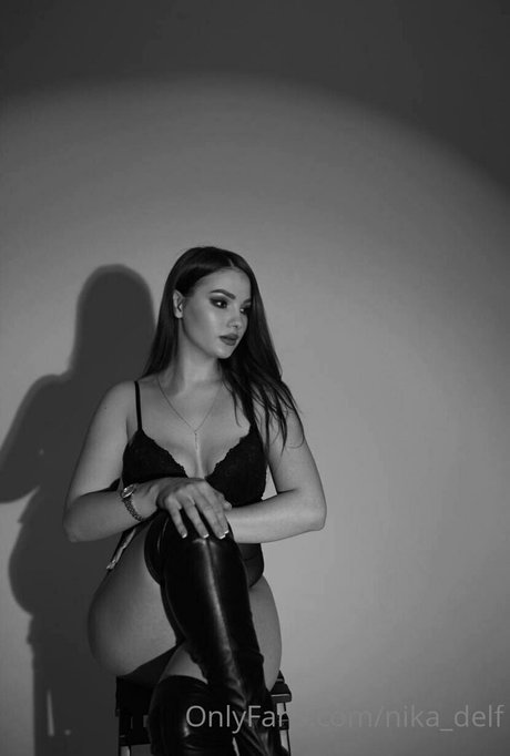 leila hottie スター 写真