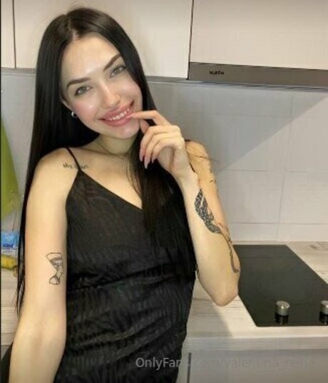 valentina reina トップポルノスター 画像