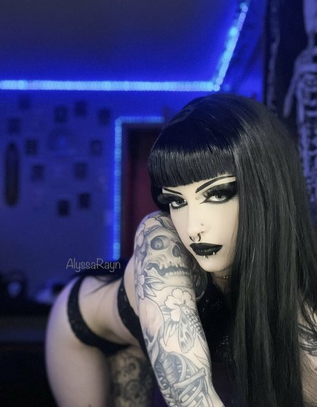 Alyssa Rayn ヌード女優 写真