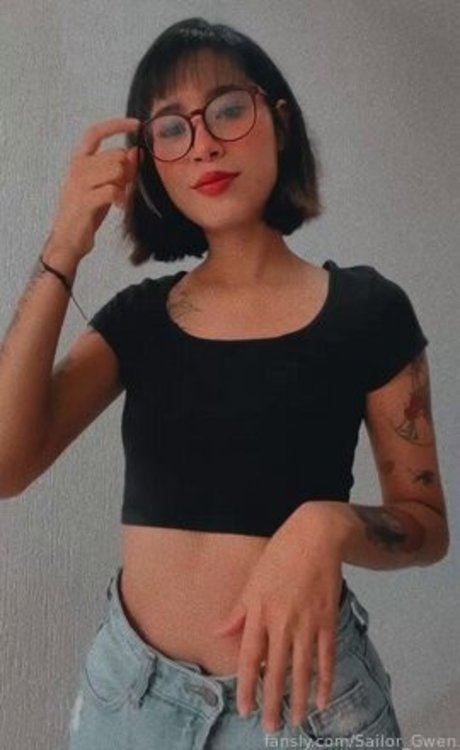 Sailor Gwen 独占モデル 画像