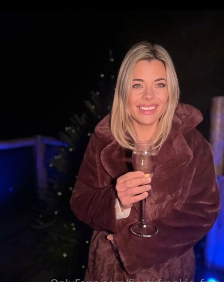 fiestyfrankie free 限定スター ギャラリー