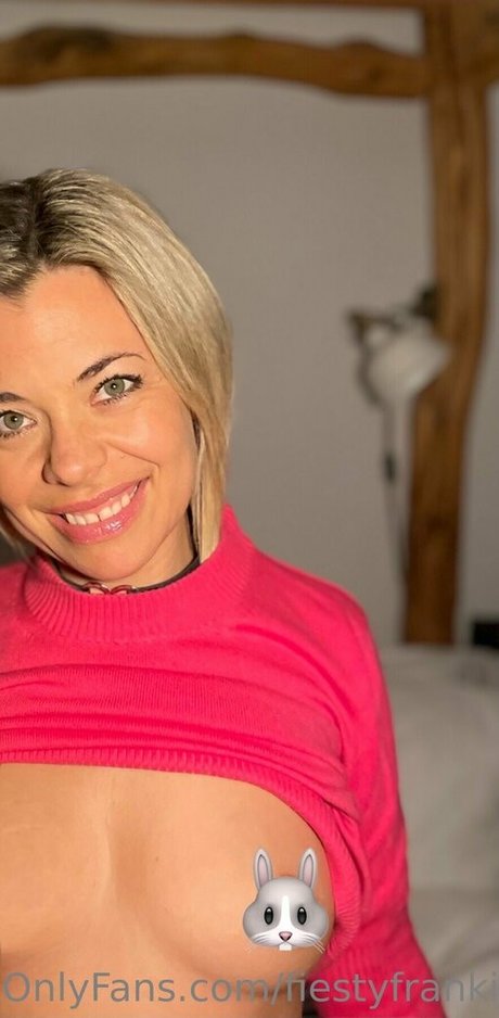 fiestyfrankie free HDモデル 写真