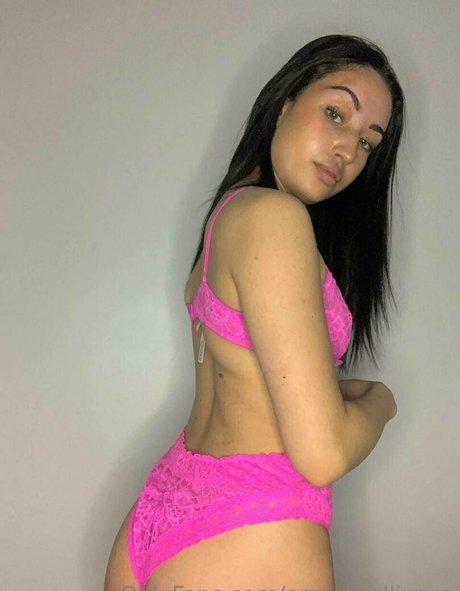 emmacollinsxo エロティックモデル ギャラリー