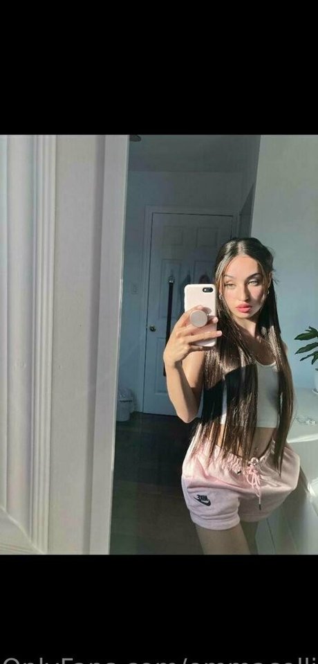 emmacollinsxo ポルノモデル 画像