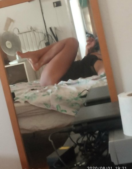 sweet noemi elena ホットスター ギャラリー