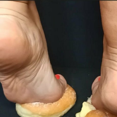 sweet noemi elena 最高の女優 写真