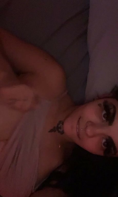 Trippyisme ポルノスター ヌード ギャラリー