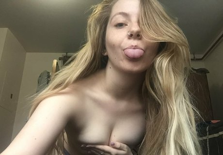 saadlilthot スター ヌード ギャラリー