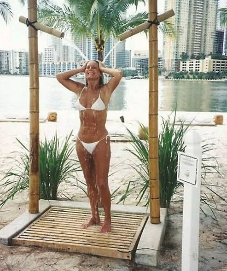 ブルネットの猫OnlyFans 美しい 写真