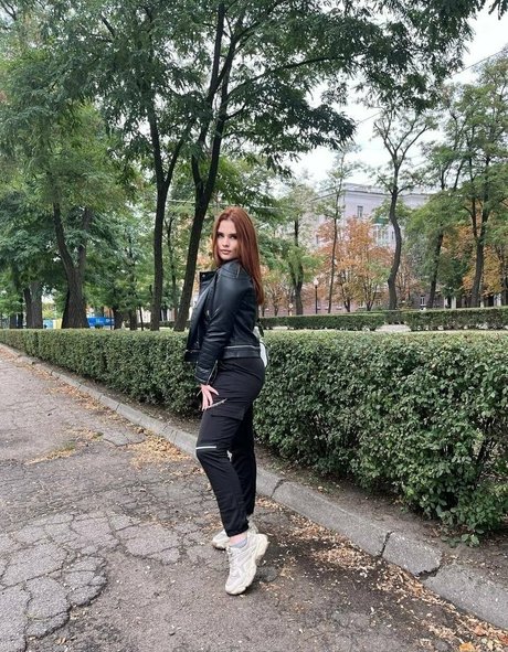 おばあちゃんのセックスOnlyFans 美しい ギャラリー