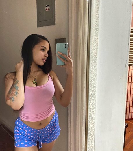 Madwavyy HDスター 写真