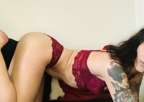 yourcuteelena トップモデル 画像