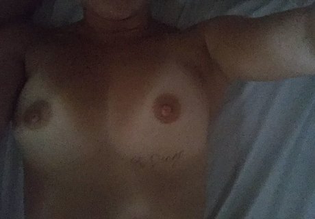 Kristanna Loken xxxモデル 写真