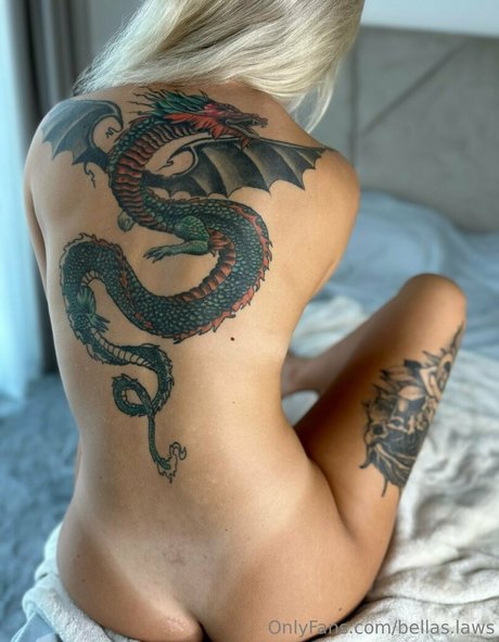 bellas laws ヌード女優 画像