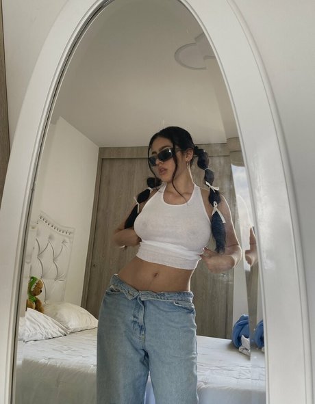 iamsamy c セクシーモデル 写真