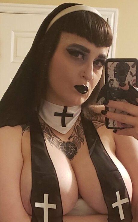 avidscreamer ヌードスター 写真