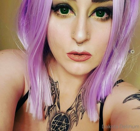 トゥインクスオンリーファンズ ホットセクシー 写真