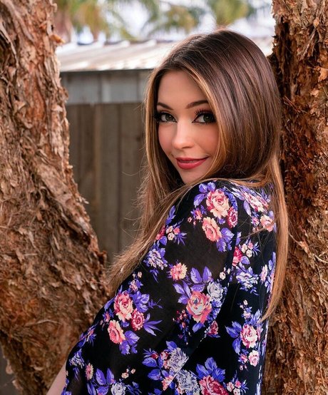 小柄なBBC OnlyFans アートxxx 写真