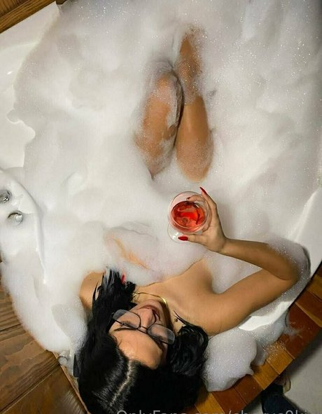 cheryc0kie 裸モデル 画像