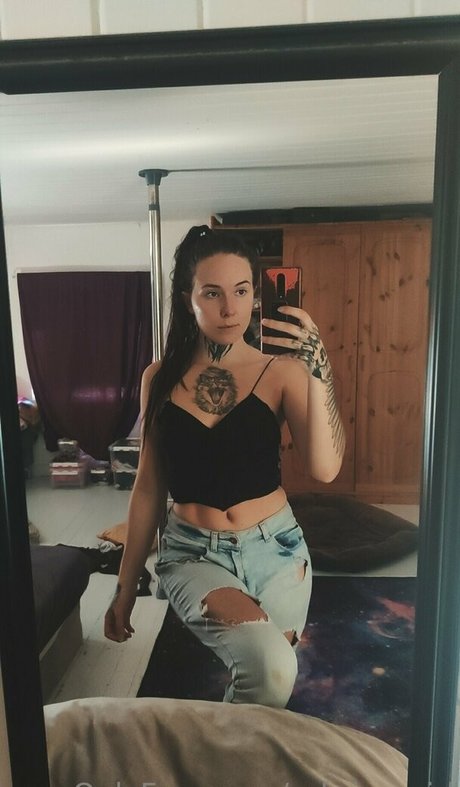 schrimpgirl トップモデル 画像