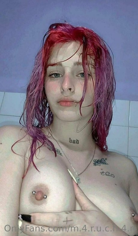 m 4 r u c h 4 n ポルノスター ヌード 写真