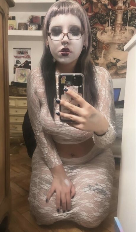 Paulaisrotting セックスモデル 画像