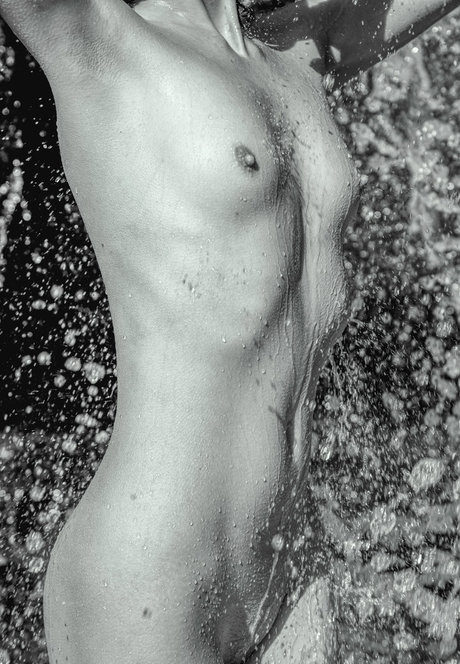 ラテン系ティーンオンリーファンズ ポルノ 写真