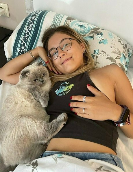 巨大なペニスオンリーファンズ 限定 アーカイブ