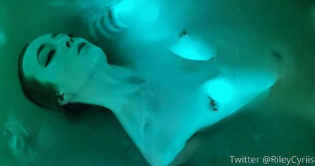 rileycyriis vip 最高のモデル 写真