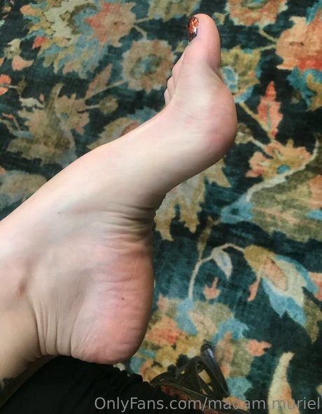 madam muriel 完璧なポルノスター 画像