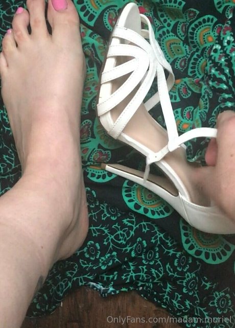 madam muriel ポルノスター 写真